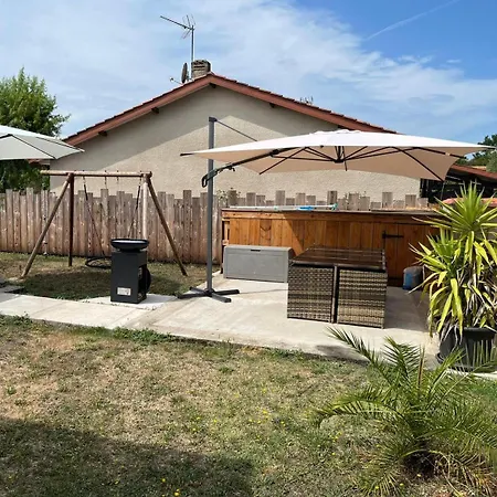 Casa de Férias Pavillon Bordelais Saint-Médard-en-Jalles